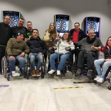 86 jugadores en el décimo aniversario del Campeonato Inclusivo de Dardos Electrónicos